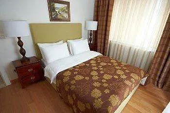Daire Cheya Gumussuyu İstanbul