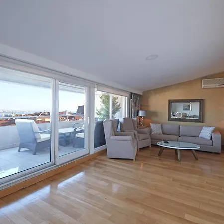 Cheya Taksim Gumussuyu Center Comfort Διαμέρισμα *