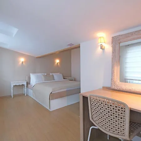 Cheya Taksim Gumussuyu Center Comfort Apartment